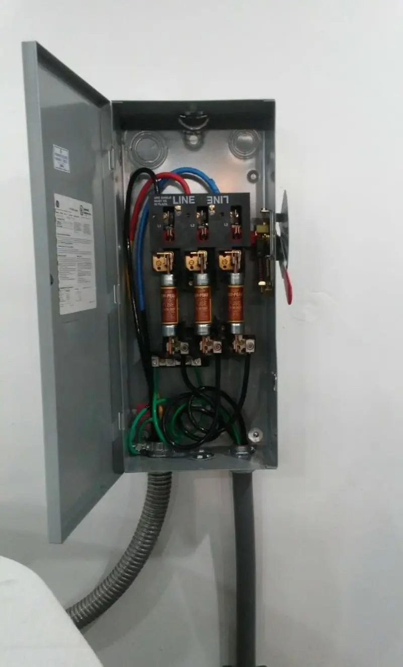 Three-phase disconnect switch installed for Electrical Wiring & Rewiring in Fountain Valley